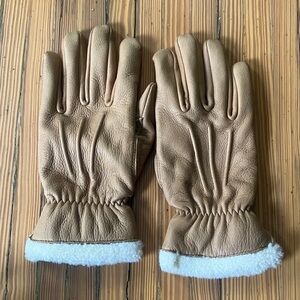 L.L.Bean Women’s Deerskin Gloves Medium